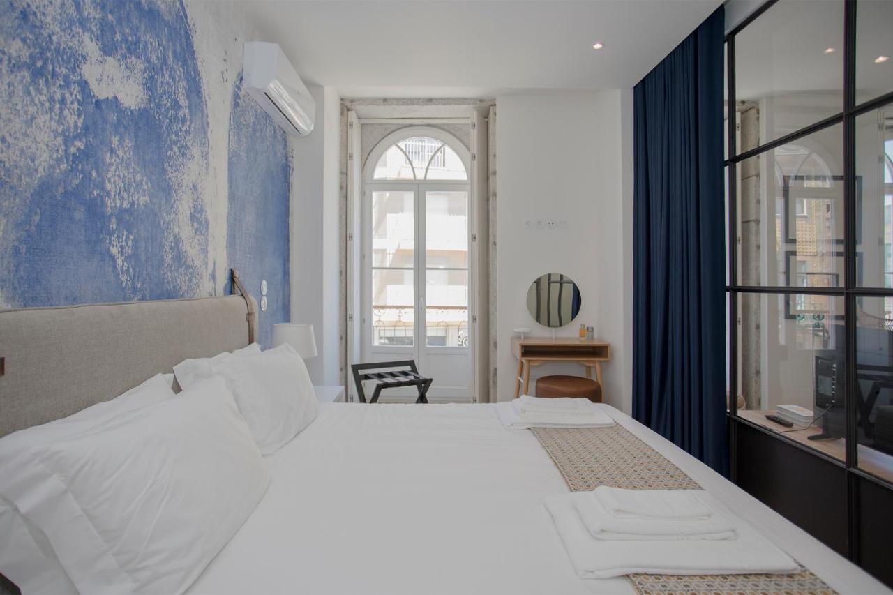 Liiiving In Porto - Luxury Beachfront Apartments Екстериор снимка