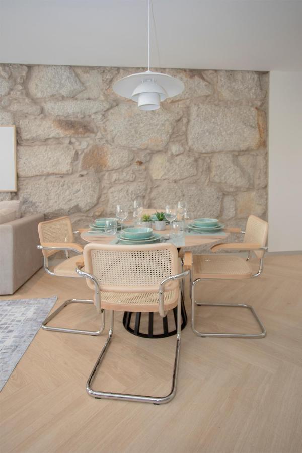 Liiiving In Porto - Luxury Beachfront Apartments Екстериор снимка